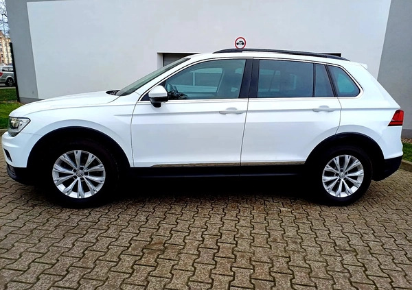 Volkswagen Tiguan cena 89900 przebieg: 79000, rok produkcji 2019 z Tomaszów Lubelski małe 352